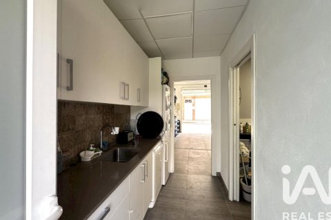 4 bedrooms townhouse for sale in Cambrils, Tarragona, Catalonia, Spain № 7441 - photo 25