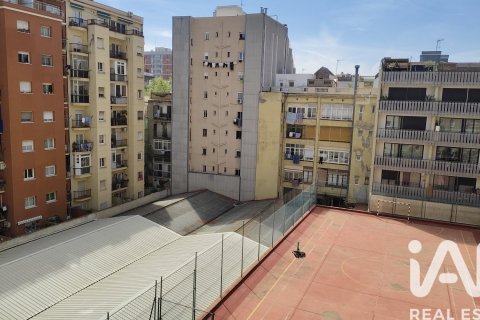 3 bedrooms apartment for sale in Barcelona, Catalonia, Spain № 7446 - photo 16