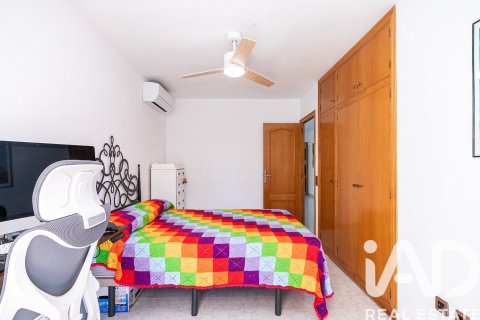 Сasa de 4 dormitorios en venta en Cunit, Tarragona, Cataluña, Spain № 7444 - foto 4