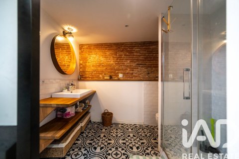 2 chambres penthouse à vendre à Barcelona, Catalonia, Spain № 7440 - photo 6