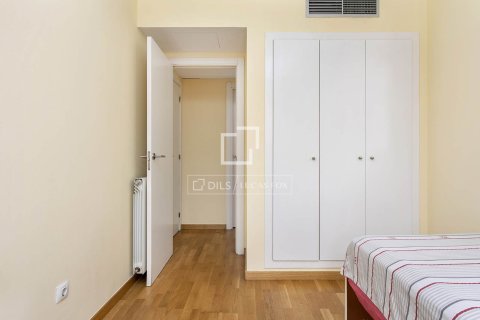 Купить квартиру в Барселона, Испания с 3 спальни, 83м², № 6349 - фото 14