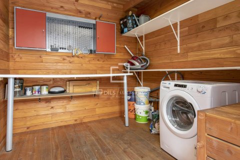 Купить квартиру в Барселона, Испания с 3 спальни, 83м², № 6349 - фото 3