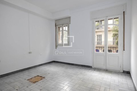 5 bedrooms apartment for sale in Barcelona, Catalonia, Spain № 6347 - photo 8