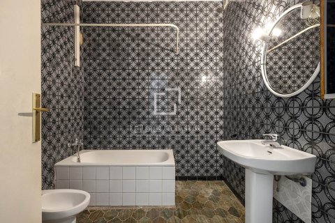 5 bedrooms apartment for sale in Barcelona, Catalonia, Spain № 6347 - photo 24