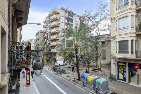 5 bedrooms apartment for sale in Barcelona, Catalonia, Spain № 6347 - photo 6