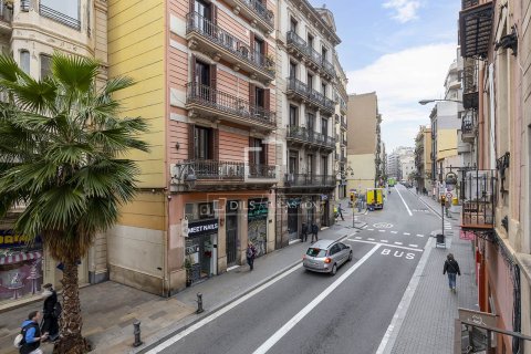 5 bedrooms apartment for sale in Barcelona, Catalonia, Spain № 6347 - photo 5