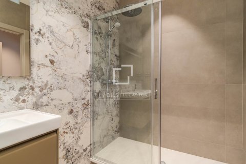 Купить квартиру в Барселона, Испания с 3 спальни, 149м², № 6350 - фото 5
