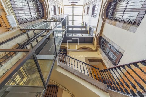 2 bedrooms penthouse for sale in Barcelona, Catalonia, Spain № 6353 - photo 23