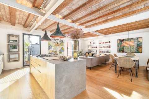 2 bedrooms penthouse for sale in Barcelona, Catalonia, Spain № 6353