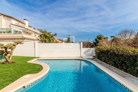 Купить виллу в Ситжес, Испания с 4 спальни, 207м², № 6348 - фото 7