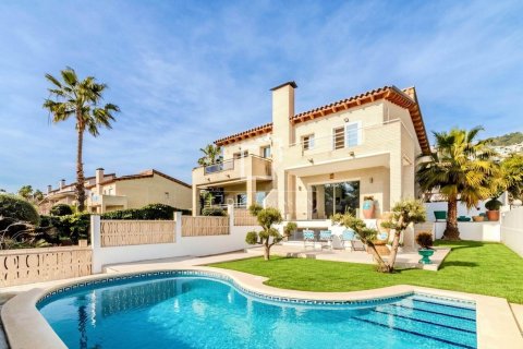 4 bedrooms villa for sale in Sitges, Barcelona, Catalonia, Spain № 6348