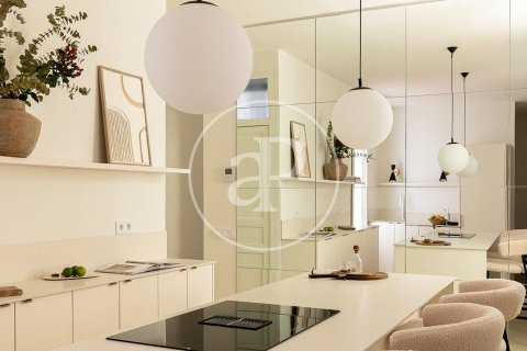 Квартира с 2 спальнями в Ситжесе, Барселона, Каталония, Испания № 2397