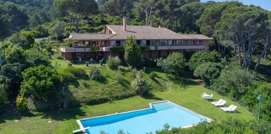 6 bedrooms house for sale in Begur, Girona, Catalonia, Spain № 7611