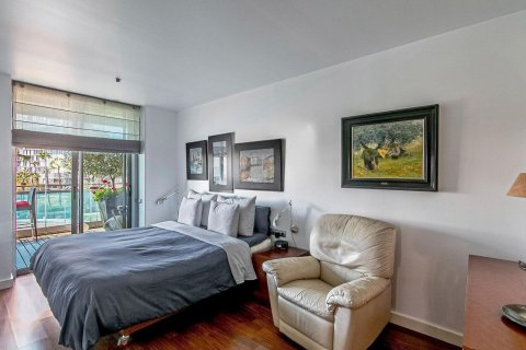 3 bedrooms apartment for sale in Barcelona, Catalonia, Spain № 7613 - photo 17