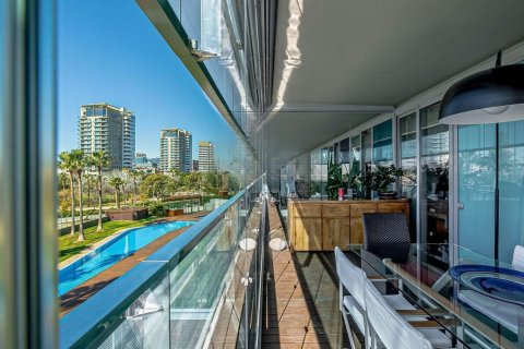 3 bedrooms apartment for sale in Barcelona, Catalonia, Spain № 7613 - photo 11