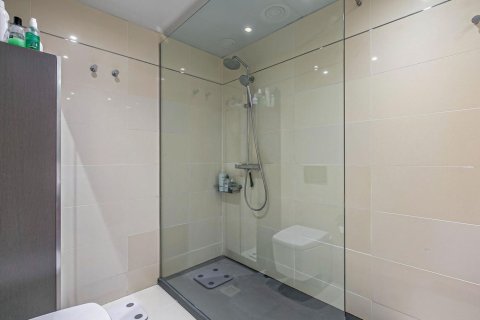 3 bedrooms apartment for sale in Barcelona, Catalonia, Spain № 7613 - photo 20
