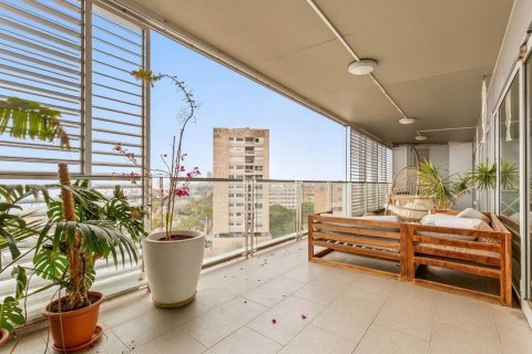 3 bedrooms apartment for sale in Barcelona, Catalonia, Spain № 7609