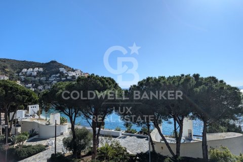 2 bedrooms apartment for sale in Roses, Girona, Catalonia, Spain № 5330 - photo 4