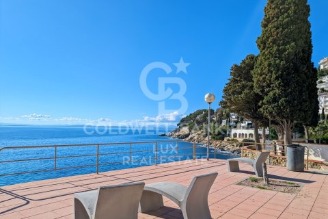 2 bedrooms apartment for sale in Roses, Girona, Catalonia, Spain № 5330 - photo 3