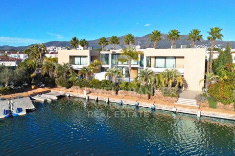 9 bedrooms villa for sale in Roses, Girona, Catalonia, Spain № 5332