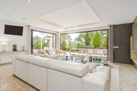 9 bedrooms villa for sale in Roses, Girona, Catalonia, Spain № 5332 - photo 5