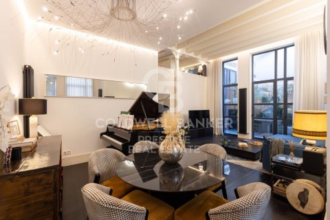 3 bedrooms duplex for sale in Barcelona, Catalonia, Spain № 5333 - photo 3