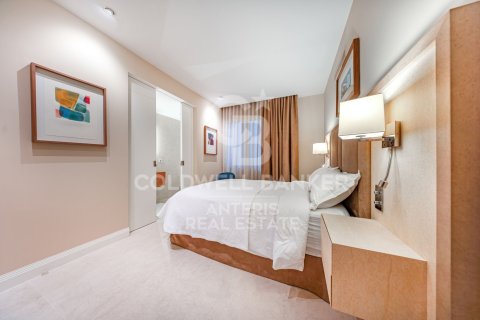 4 bedrooms apartment for sale in Barcelona, Catalonia, Spain № 5331 - photo 25