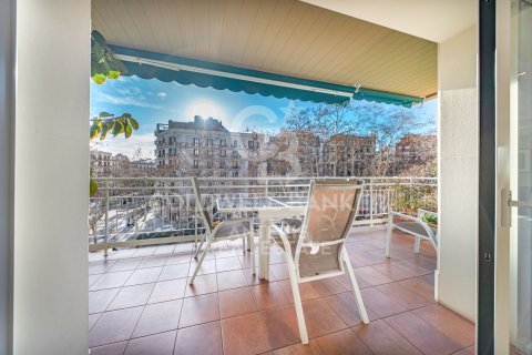 4 bedrooms apartment for sale in Barcelona, Catalonia, Spain № 5331 - photo 9