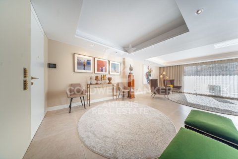 4 bedrooms apartment for sale in Barcelona, Catalonia, Spain № 5331 - photo 4