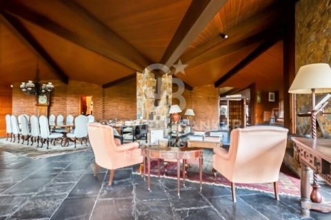 7 bedrooms house for sale in Sant Andreu de Llavaneres, Barcelona, Catalonia, Spain № 5335 - photo 18