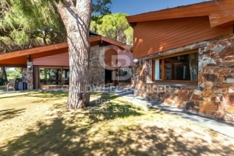 7 bedrooms house for sale in Sant Andreu de Llavaneres, Barcelona, Catalonia, Spain № 5335 - photo 11