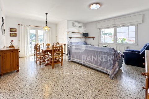 3 bedrooms house for sale in L'Escala, Girona, Catalonia, Spain № 5467 - photo 4