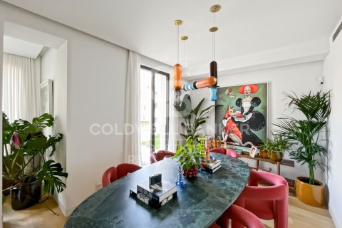 Купить квартиру в Барселона, Испания с 2 спальни, 130м², № 5465 - фото 9