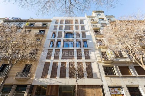 Купить квартиру в Барселона, Испания с 2 спальни, 130м², № 5465 - фото 6