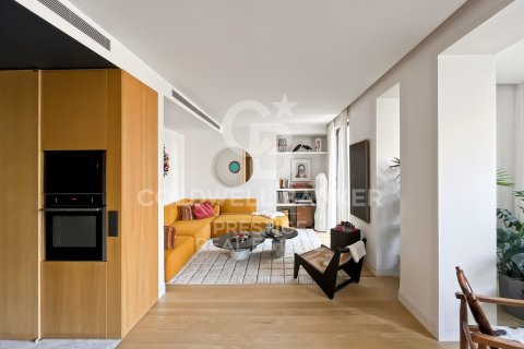 Купить квартиру в Барселона, Испания с 2 спальни, 130м², № 5465 - фото 3