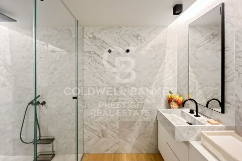 Купить квартиру в Барселона, Испания с 2 спальни, 130м², № 5465 - фото 28