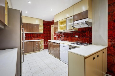 4 bedrooms apartment for sale in Barcelona, Catalonia, Spain № 5468 - photo 8