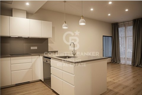 2 bedrooms apartment for sale in Barcelona, Catalonia, Spain № 5466 - photo 4