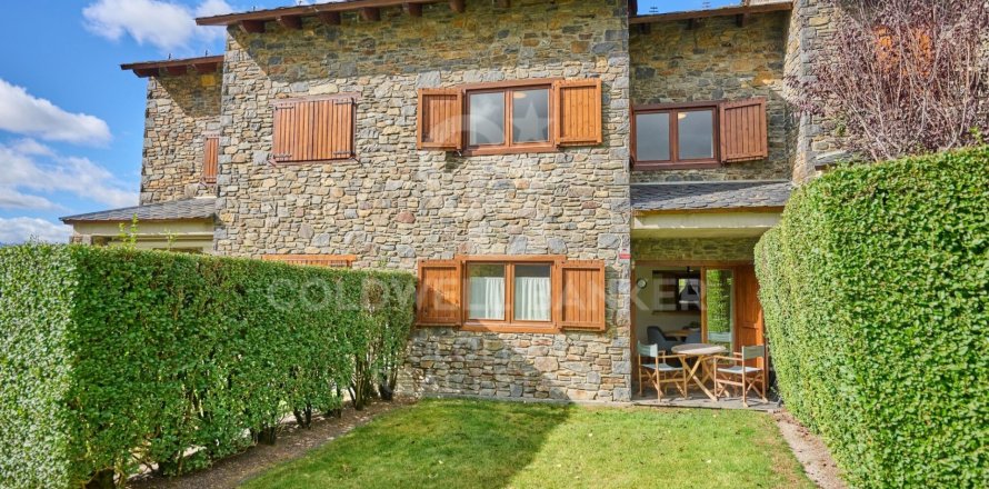 4 bedrooms house for sale in Girona, Catalonia, Spain № 5462