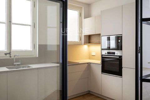 Купить квартиру в Эшампле, Испания с 2 спальни, 90м², № 2660 - фото 22