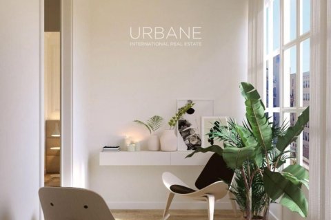 Купить квартиру в Эшампле, Испания с 2 спальни, 90м², № 2660 - фото 7