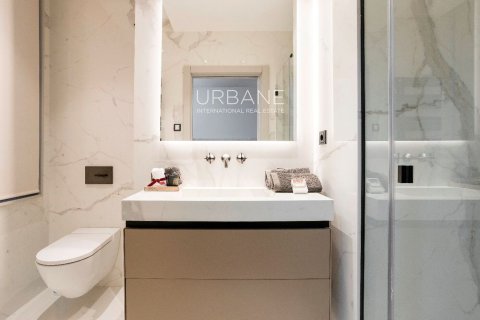 Купить квартиру в Старый город, Барселона, Испания с 2 спальни, 88м², № 2659 - фото 24