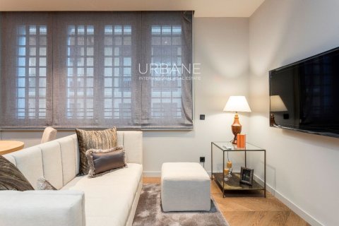 Купить квартиру в Старый город, Барселона, Испания с 2 спальни, 88м², № 2659 - фото 5