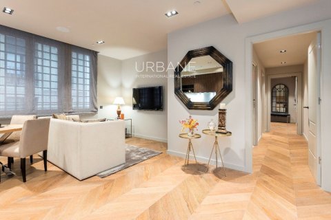 Квартира с 2 спальнями в Старый городе, Барселона, Каталония, Испания № 2659