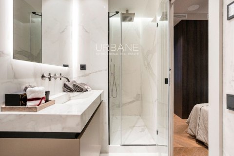 Купить квартиру в Старый город, Барселона, Испания с 2 спальни, 88м², № 2659 - фото 25