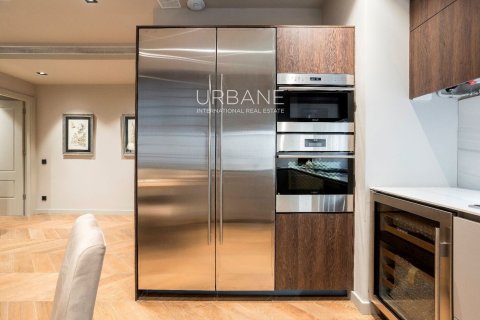 Купить квартиру в Старый город, Барселона, Испания с 2 спальни, 88м², № 2659 - фото 7