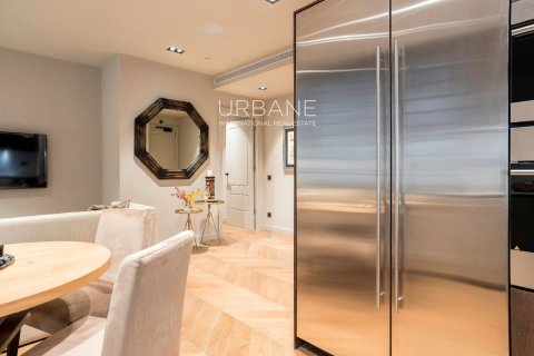 Купить квартиру в Старый город, Барселона, Испания с 2 спальни, 88м², № 2659 - фото 8