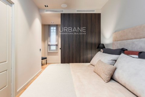 Купить квартиру в Старый город, Барселона, Испания с 2 спальни, 88м², № 2659 - фото 21