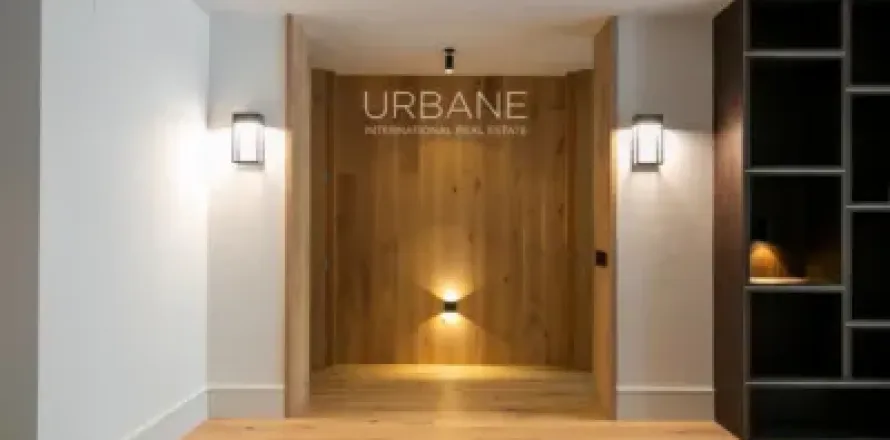 Квартира с 3 спальнями в Барселоне, Каталония, Испания № 2656