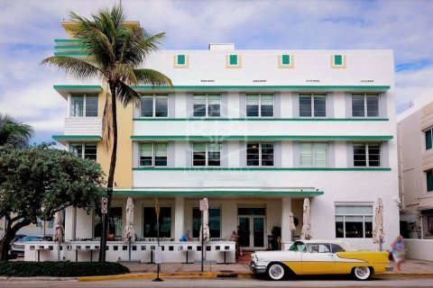 27 chambres commercial property à vendre à Platja D'aro, Girona, Catalonia, Spain № 3705